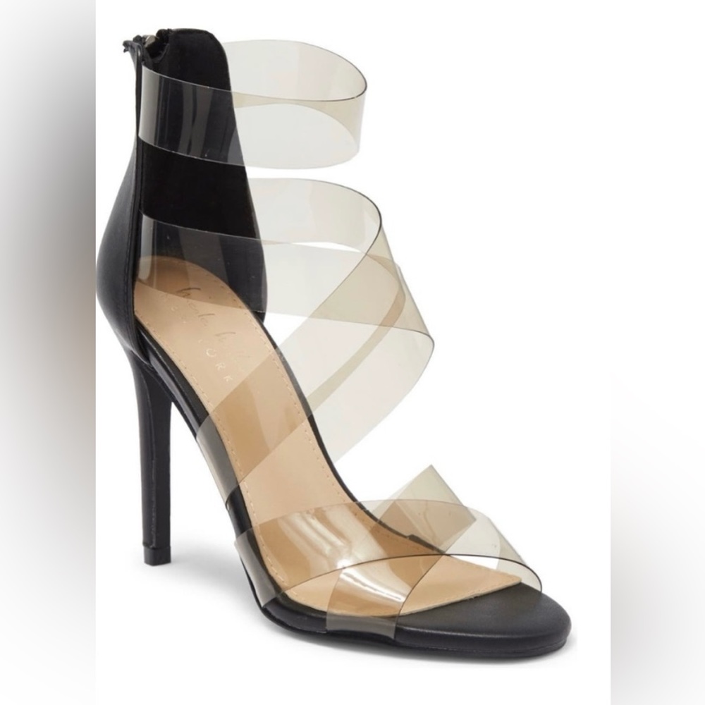 Nicole Miller Black and Tan Heels